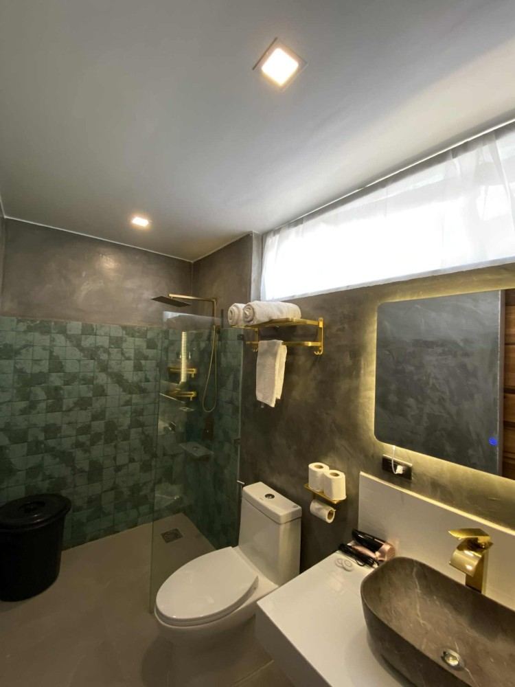 Deluxe Villa ensuite bathroom
